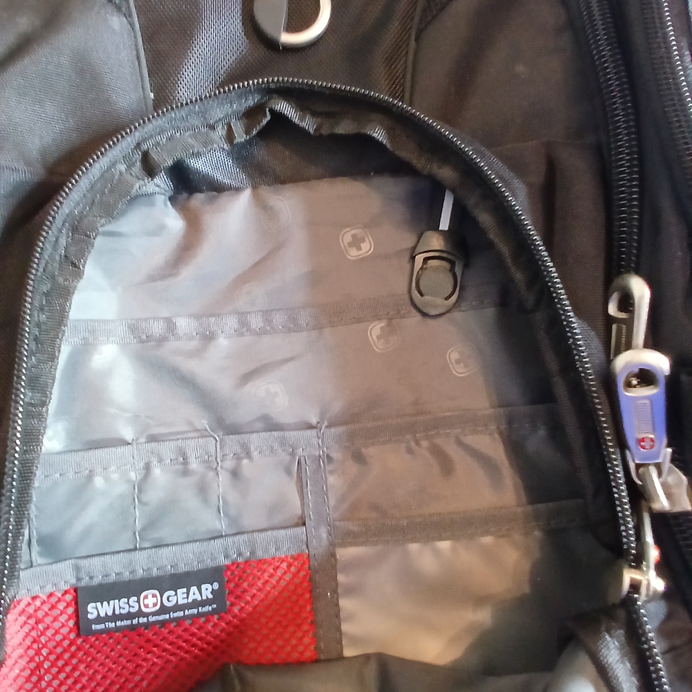 .SwissGear ScanSmart Laptop Backpack Black 17" Airflow. - Picture 16 of 16
